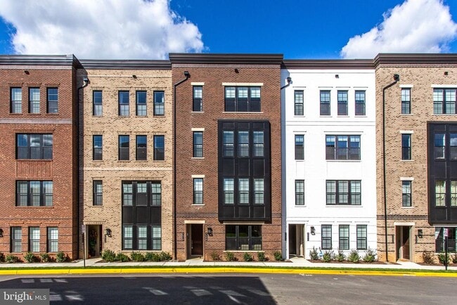 Building Photo - 7510 Sawyer Farm Wy