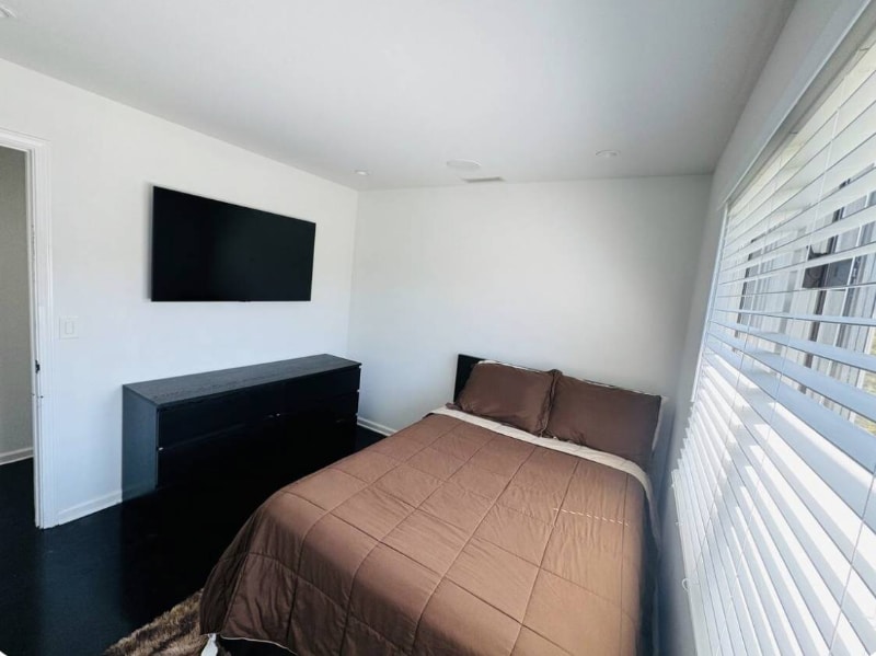 Building Photo - 43 Duel Dr