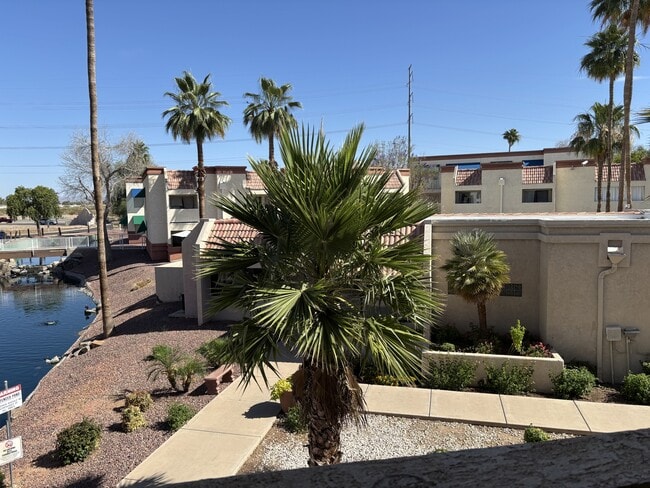 Building Photo - 12123 W Bell Rd