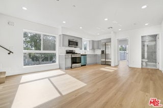 Building Photo - 2057 S Garth Ave