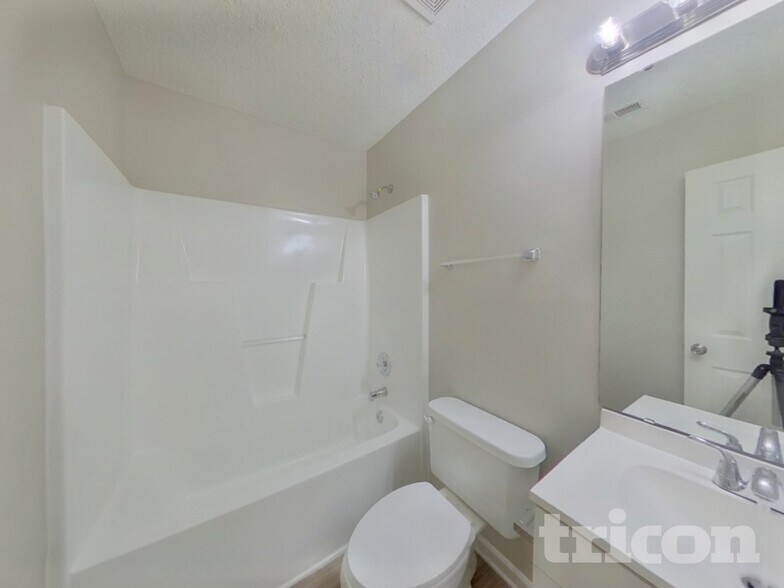 Building Photo - 509 Klondike Ln