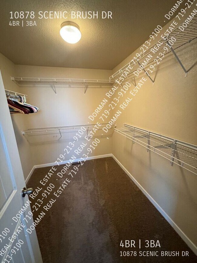 Building Photo - 10878 Scenic Brush Dr