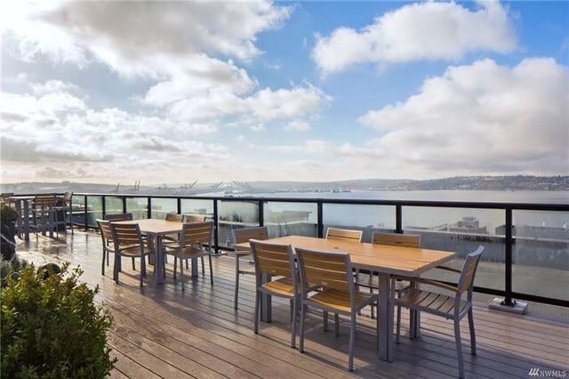 Building Photo - 2721 1st Ave