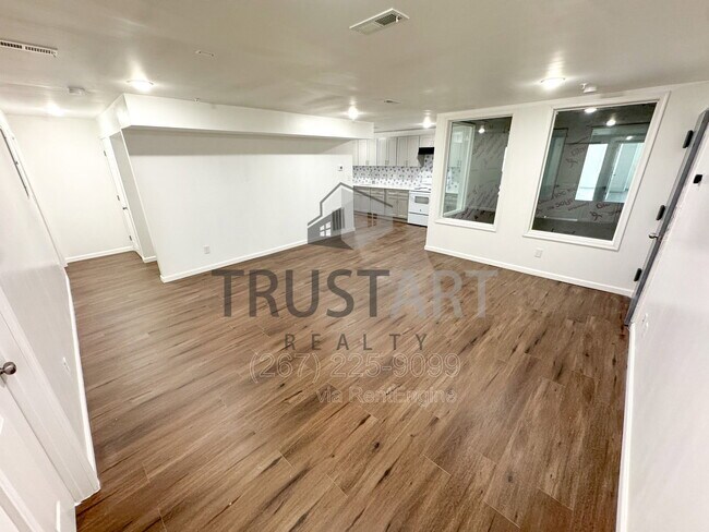 Building Photo - 2317 N 15th St