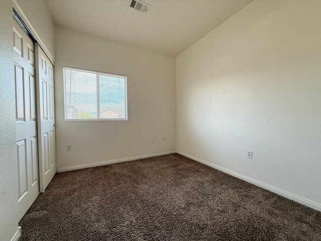 Building Photo - 9303 Gilcrease Ave