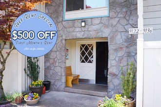 Building Photo - $500 OFF! Spacious Top Flr 2Bdr Flat, W/D ...