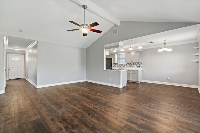 Building Photo - 5806 Ludington Dr