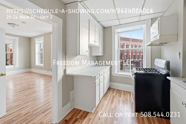 Building Photo - 20-24 Main St-Unit 7