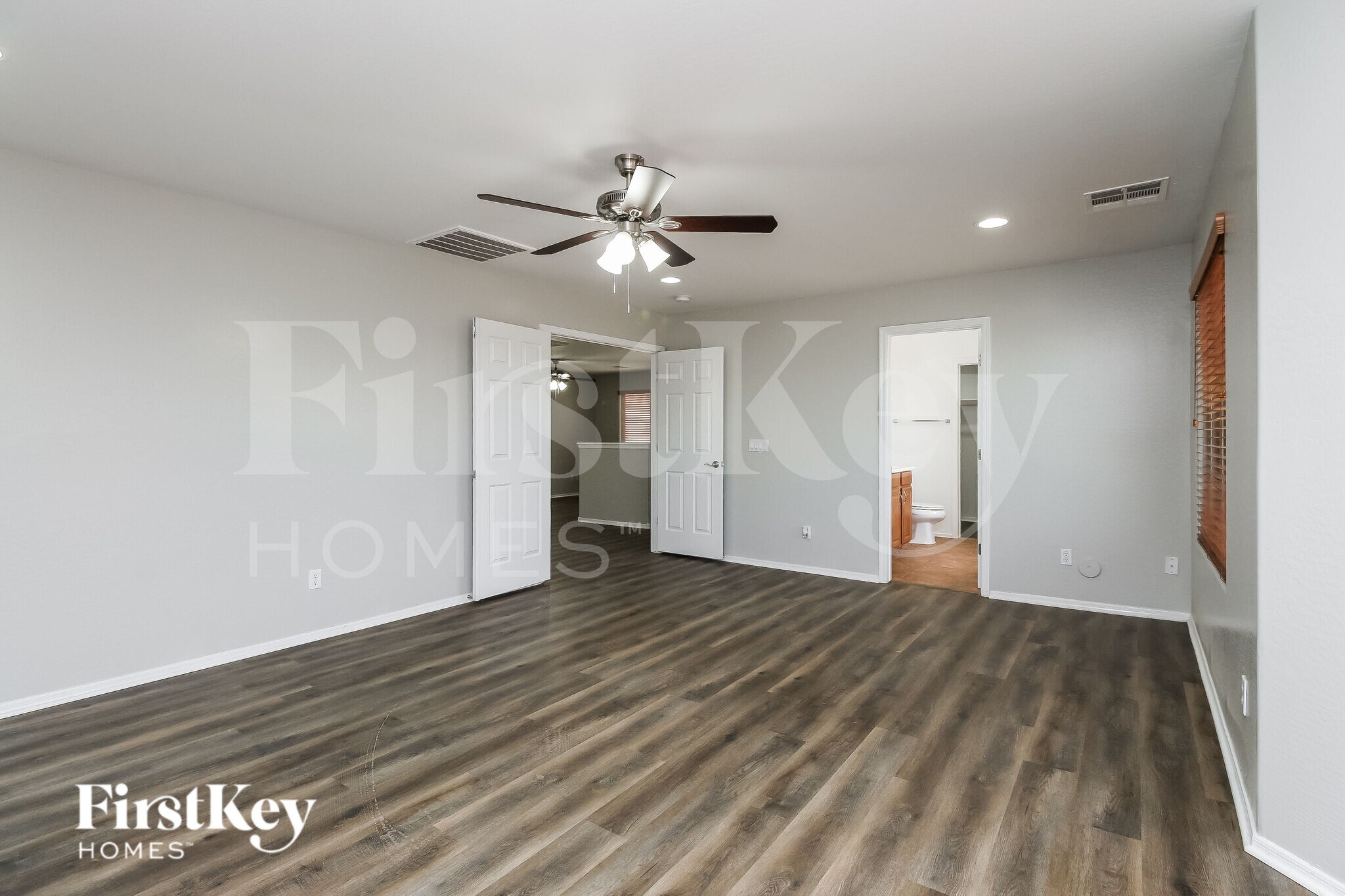 Building Photo - 29010 N Cactus Cir