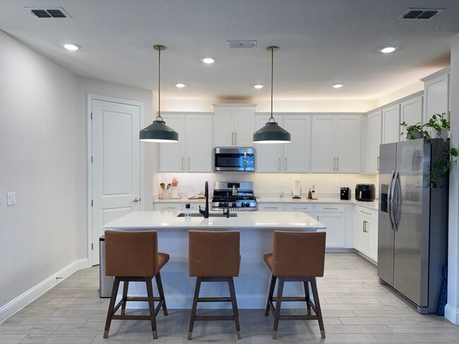 Building Photo - 76 Neighbor Ct