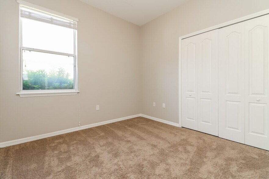 Building Photo - 11746 Colony Lakes Blvd