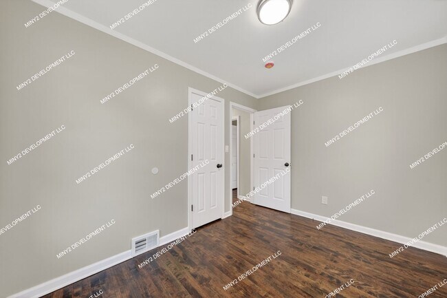 Building Photo - Fully Renovated 3-Bedroom Brick Home in Detroit!