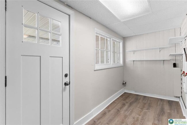 Building Photo - 821 Jackson St