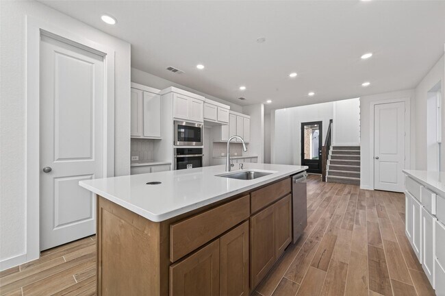 Building Photo - 3314 Verdant Ln