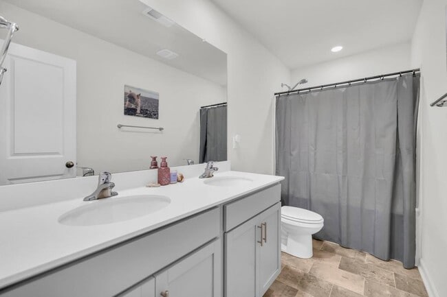 Building Photo - 116 Antler Crk Ln