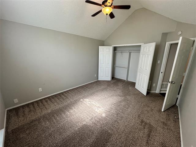 Building Photo - 820 Claire View Dr