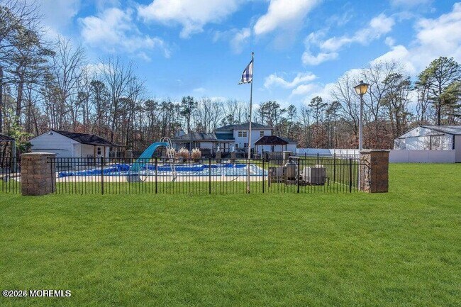 Building Photo - 60 Bowman Rd