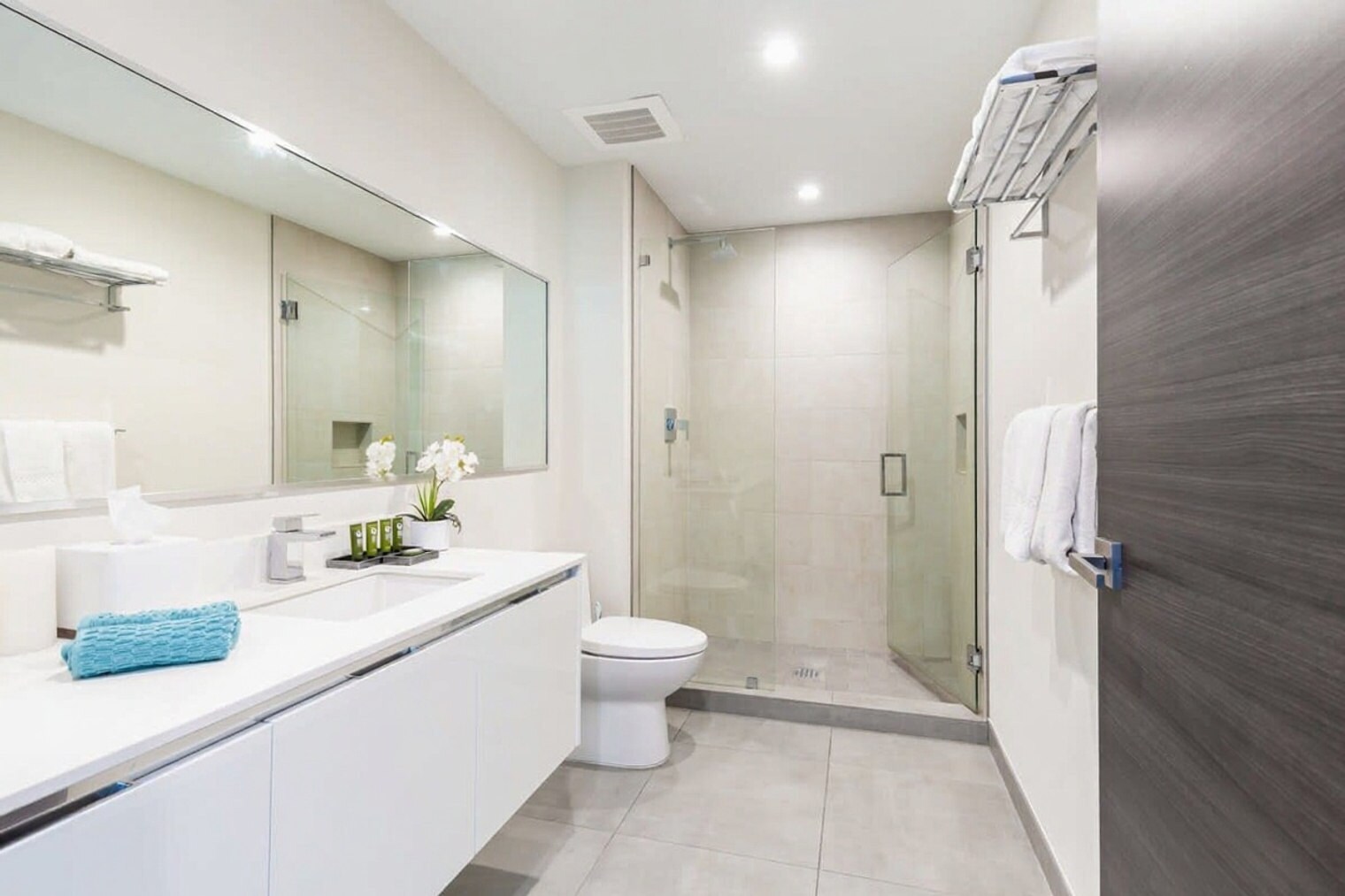 Building Photo - 777 N Ocean Dr