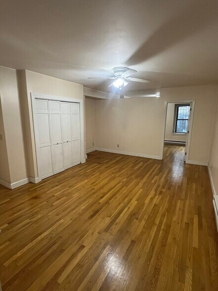 Primary Photo - 416 Massachusetts Ave