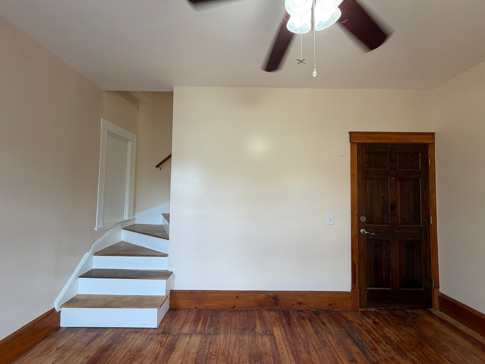 Building Photo - 38 Farquhar St
