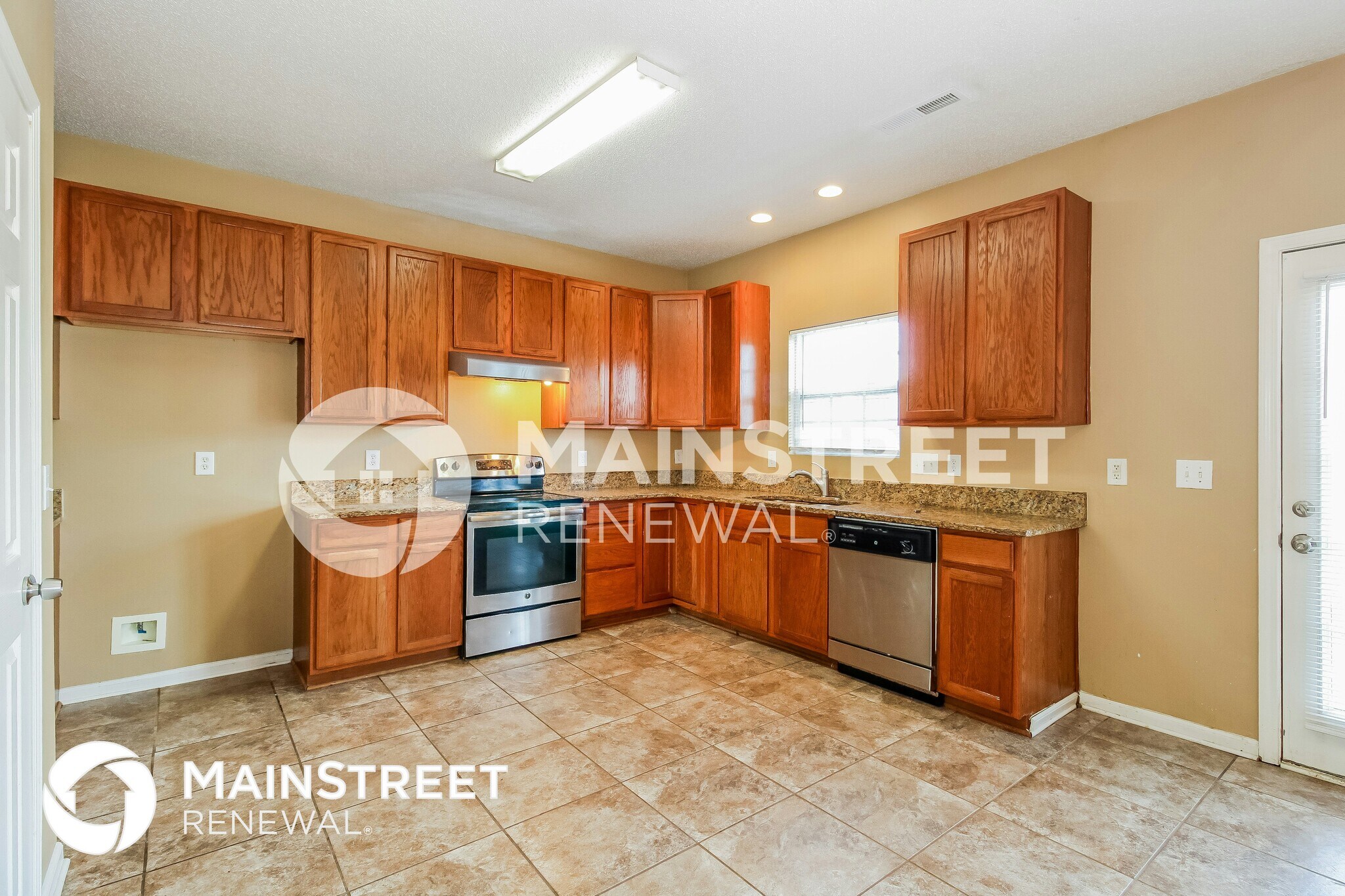 Building Photo - 4077 Clovelly Dr