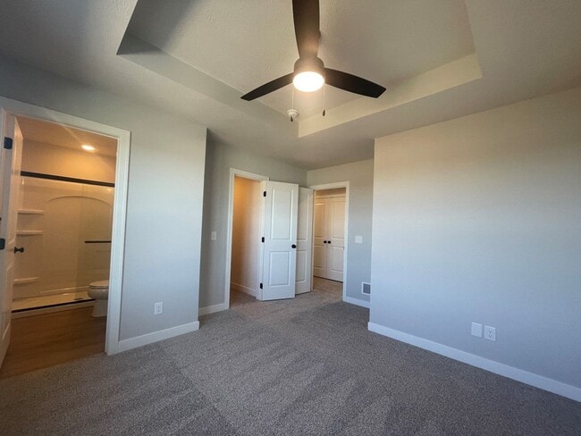 Building Photo - Townhome For Rent Papillion