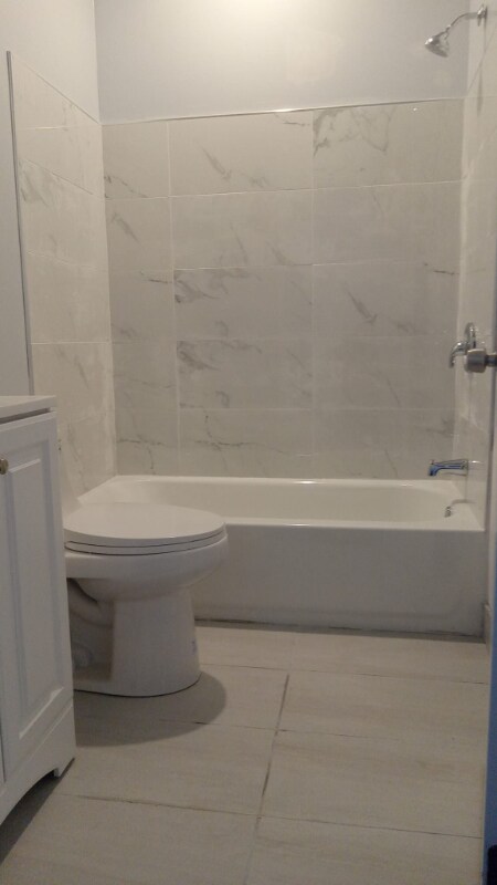 Building Photo - 5600 Nelson St