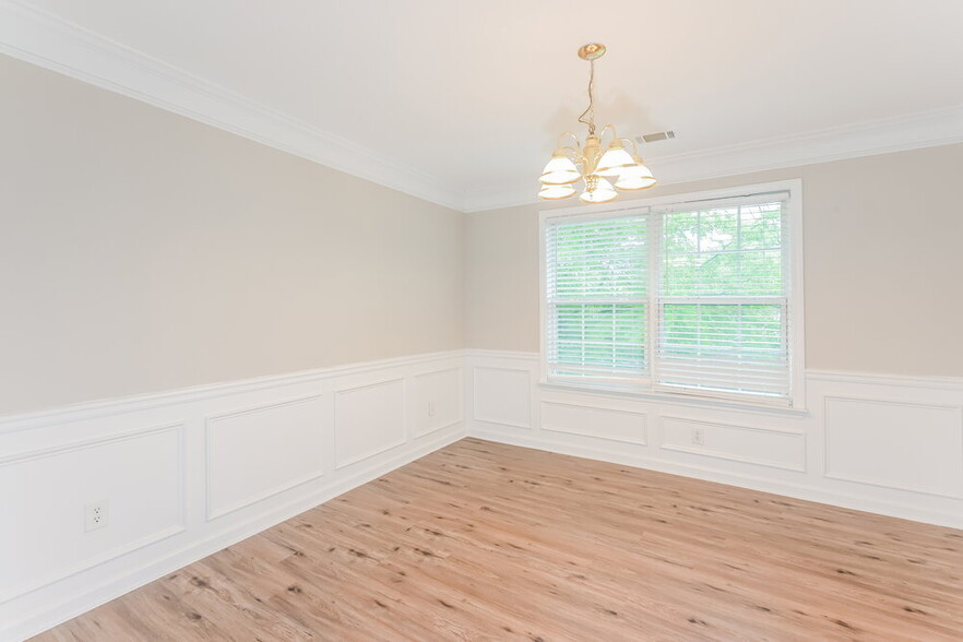 Building Photo - 1453 Virgil Pond Ln