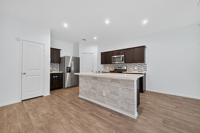 Building Photo - 14128 Upper Gardenia Ln