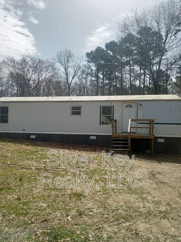 Building Photo - 138 Co Rd 162
