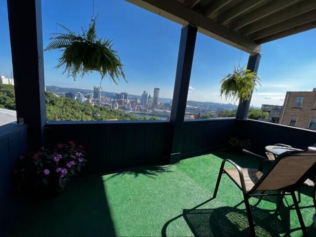 Building Photo - 9 Bailey Ave