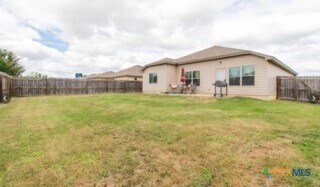 Building Photo - 1206 Roanoke Dr