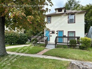 Building Photo - 52 W Bernhard-