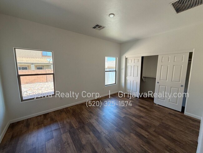 Building Photo - Beautiful 3-Bedroom Rancho Sahuarita Home for Rent *MOVE-IN SPECIAL* (Pima Mine Rd/Rancho Sahuarita)
