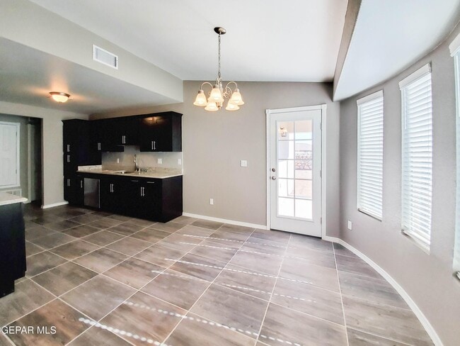 Building Photo - 12004 Mesquite Thorn Dr