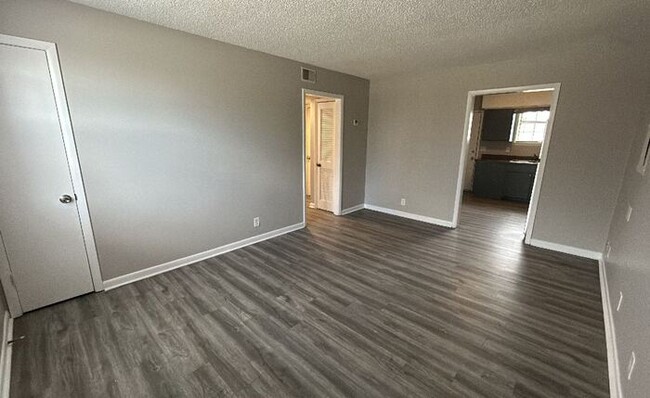 Building Photo - 3453 Brick Church Pike