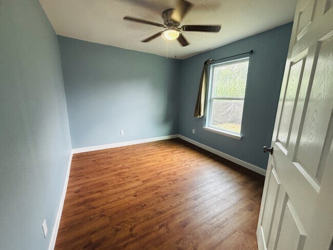 Building Photo - 8201 Kenton St
