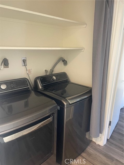 Building Photo - 23033 Maple Ave