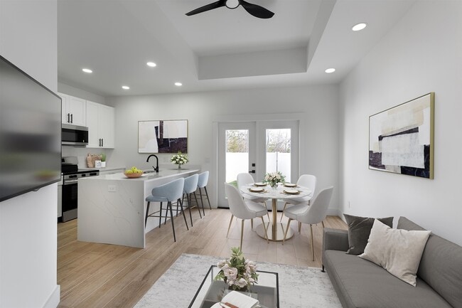 Building Photo - 3700 Abraham Pl