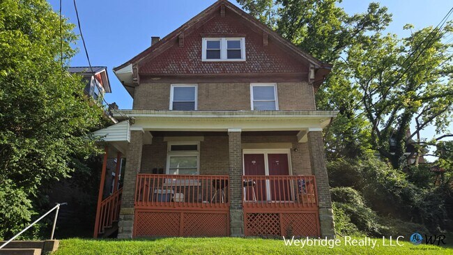 Primary Photo - 1547 Dixmont Ave