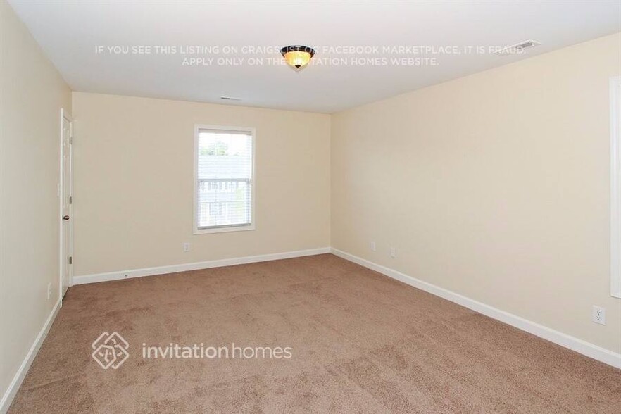 Building Photo - 5013 Clover Hill Rd