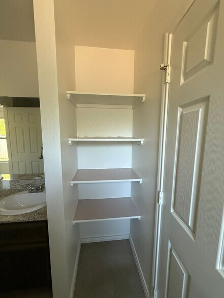 Building Photo - 1801 Emma Naylor Ct