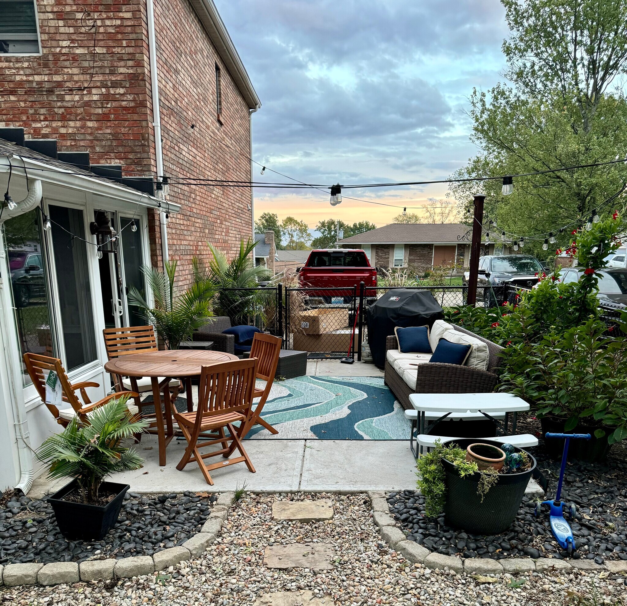 Building Photo - 3124 Royal Windsor Dr