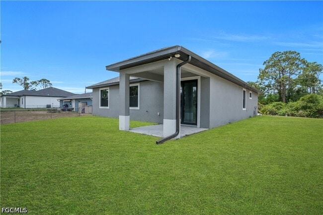 Building Photo - 6007 Kumquat Cir