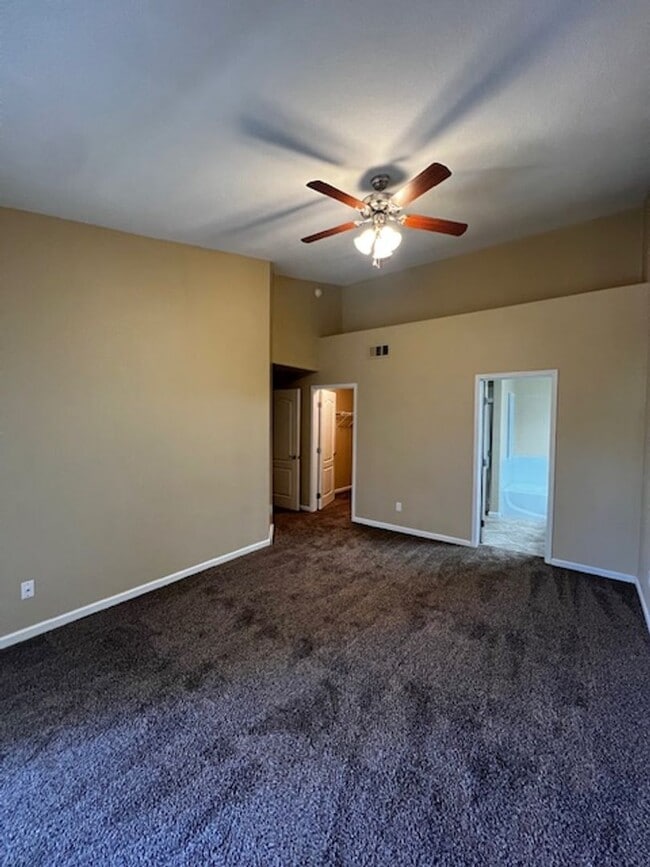 Building Photo - 3 Bedroom Condo - Gated - Summerlin - Detached Garage- New Carpet