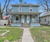 Building Photo - 4538-4540-4540 15th Ave