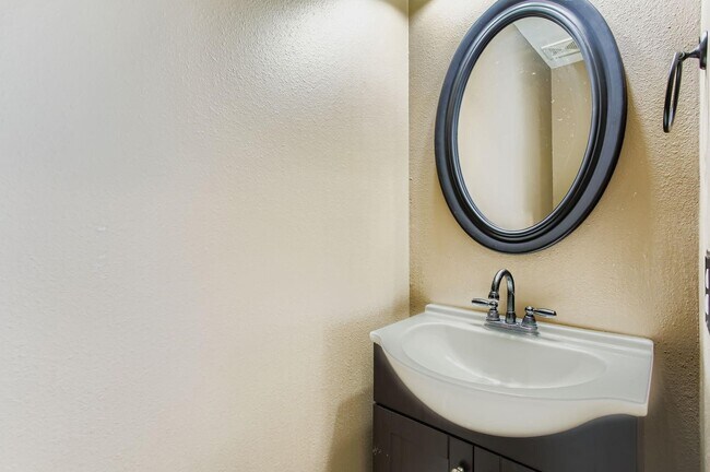 Building Photo - 17519 Bering Bridge Ln