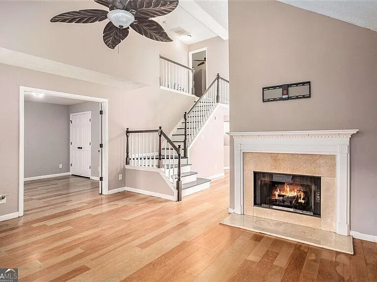 Primary Photo - 1264 Watercrest Cir