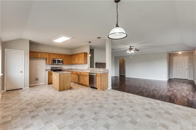Primary Photo - 2800 Shelduck Dr