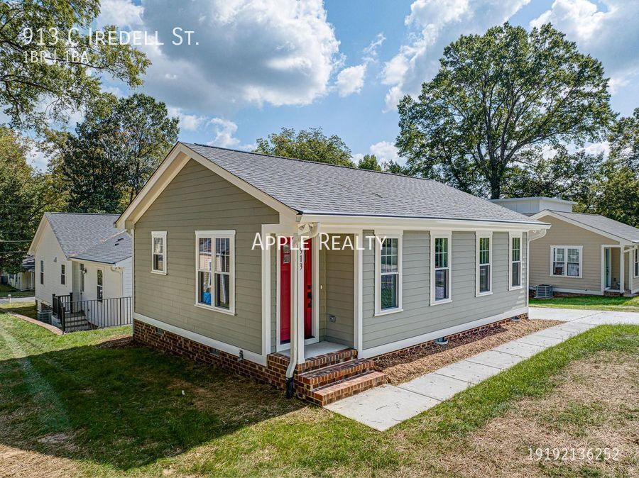 Building Photo - 913c Iredell St